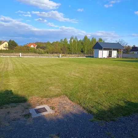 Parque de Campismo Camperpark, Stellplatz - Tylko Parking Dla Kamperow Luban (Luban)